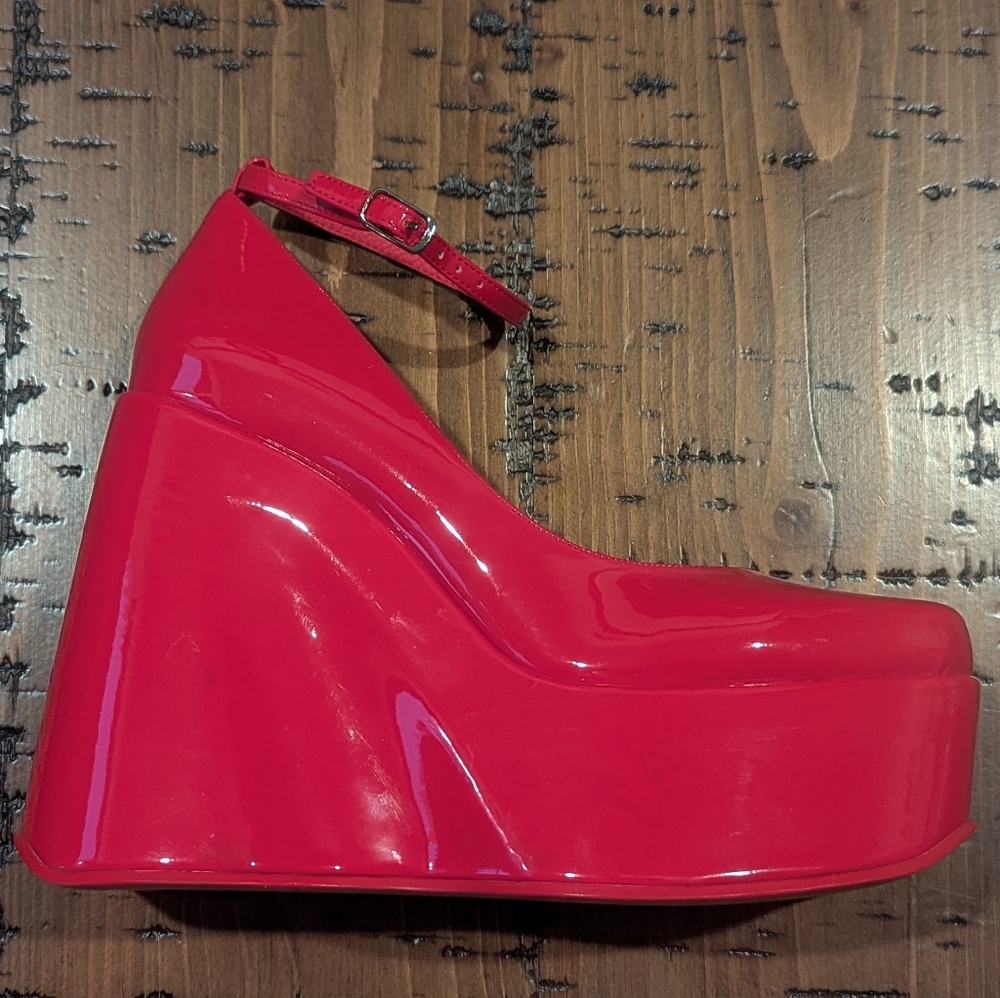 Jeffrey Campbell sz.7.5 Yazmin Wedge Platform Shoe In Red Patent - Picture 5 of 13